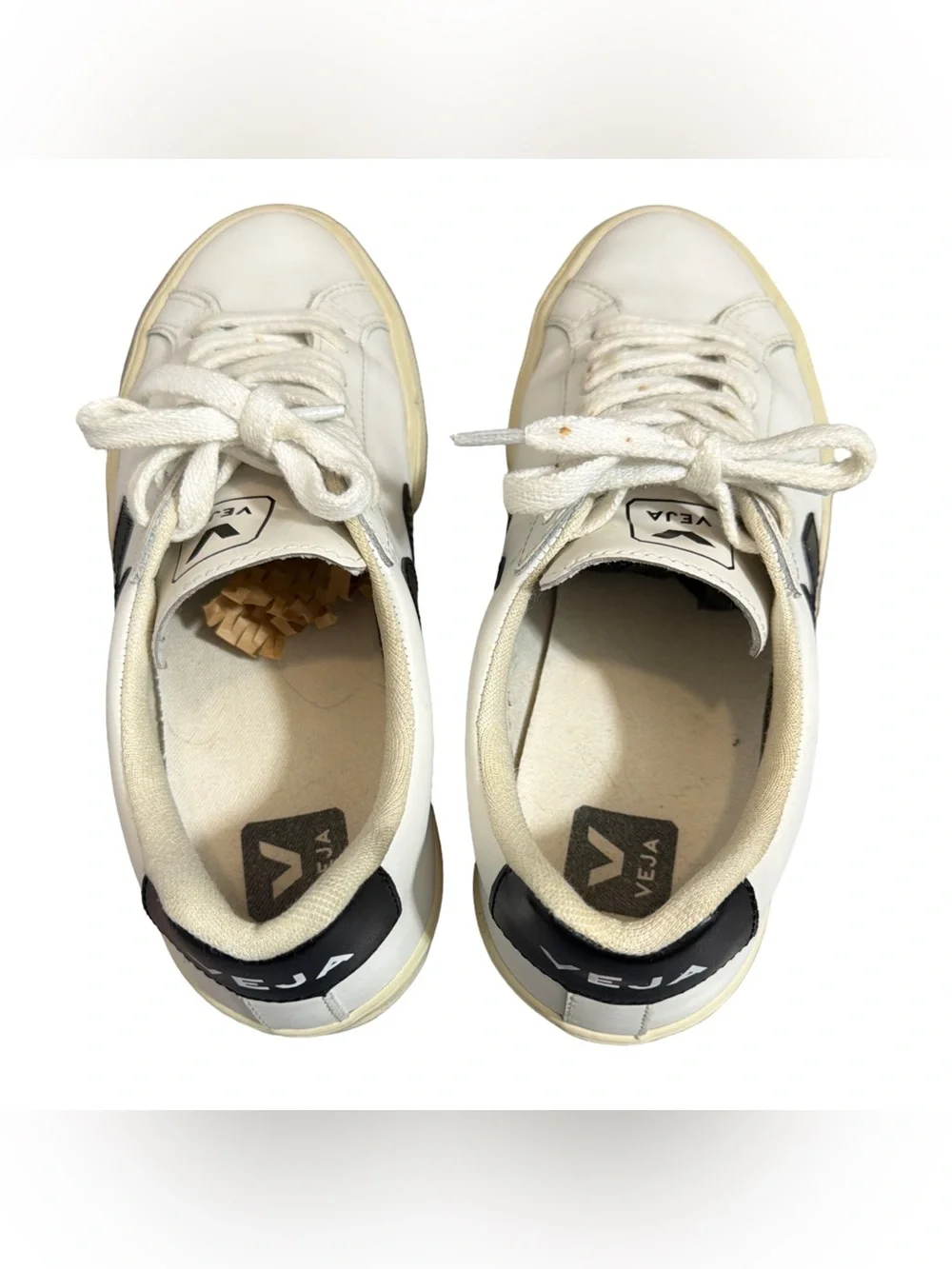 Veja • Esplar Leather Sneakers White & Black Wome’s US7 / 38